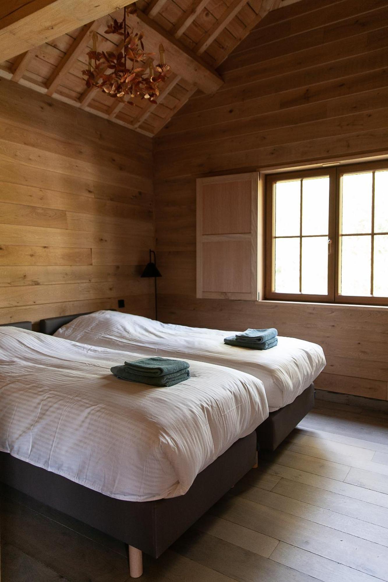 Cabane Happiness Gedinne Extérieur photo